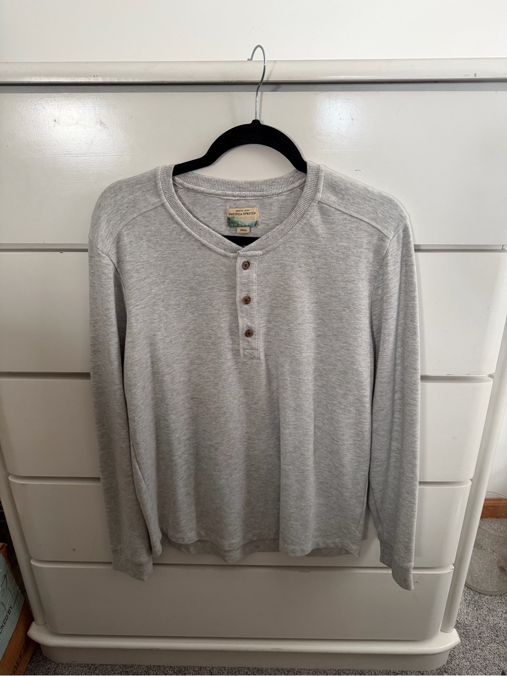 Marine Layer Men’s Long-Sleeve Heather Gray Henley